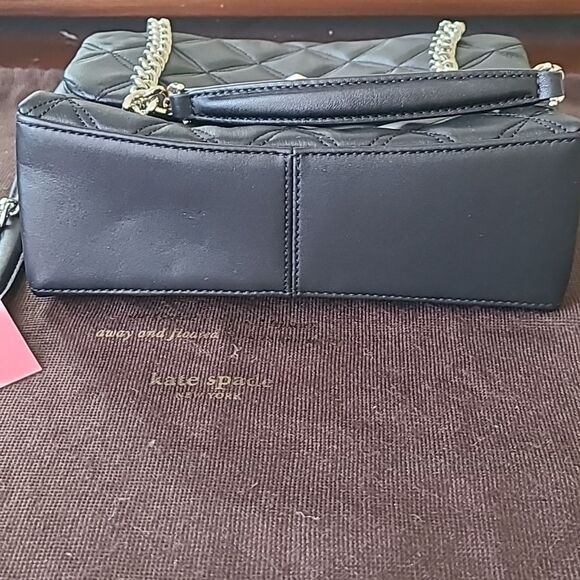 Kate Spade Black Quilted Shoulder Bag with Gold Chain - Picture 6 of 8